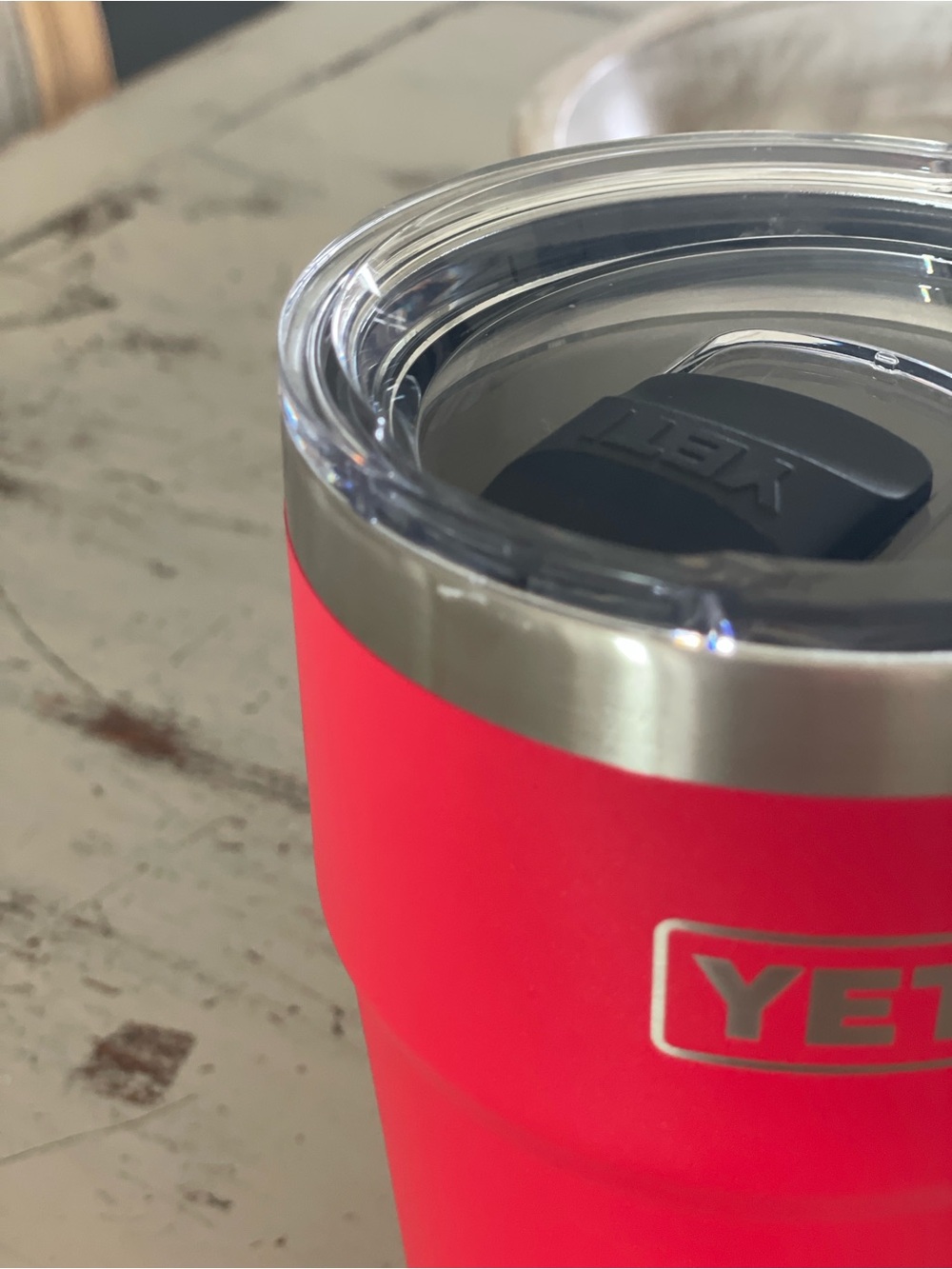 Yeti Red Stainless Insulated Cup with Clear Lid 30oz - Picture 5 of 5